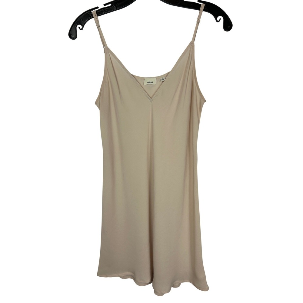 Wilfred Aritzia Beige V-Neck Adjustable Strap Camisole Minimalist Top Size Small